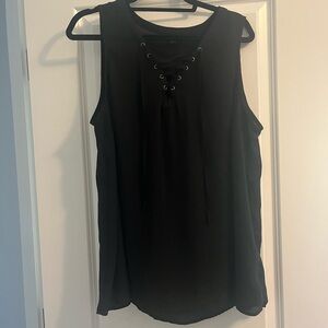 Lace up Torrid top - black